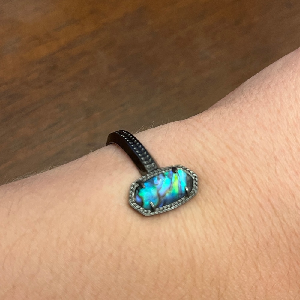 Kendra Scott Elton Cuff - Picture 4 of 8